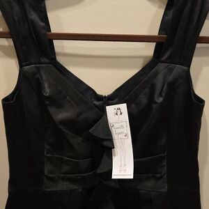 Black Sleeveless Satin Ruffle Dress